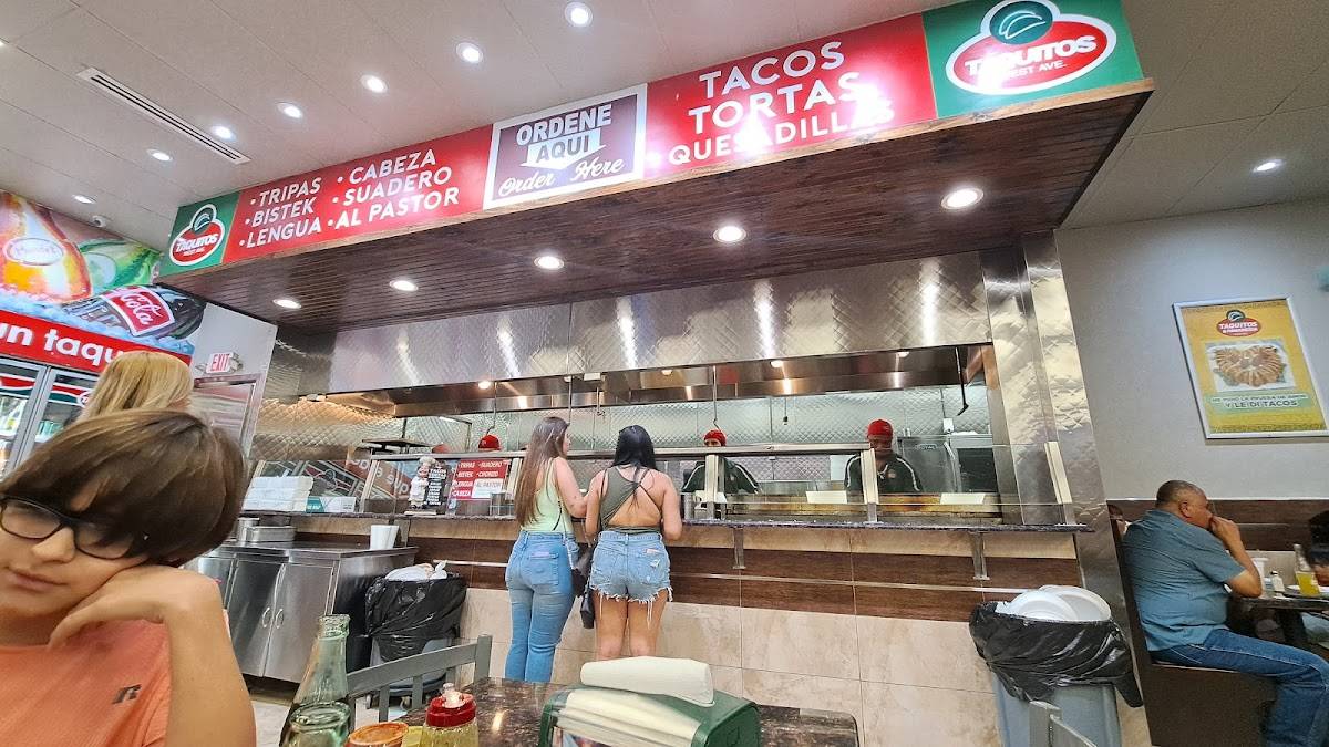 Taquitos & Panaderia West Avenue restaurant in San Antonio - photo 7