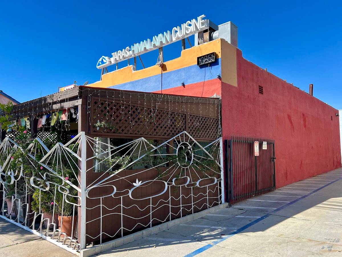 Tara's Himalayan Cuisine restaurant in Los Angeles - main photo