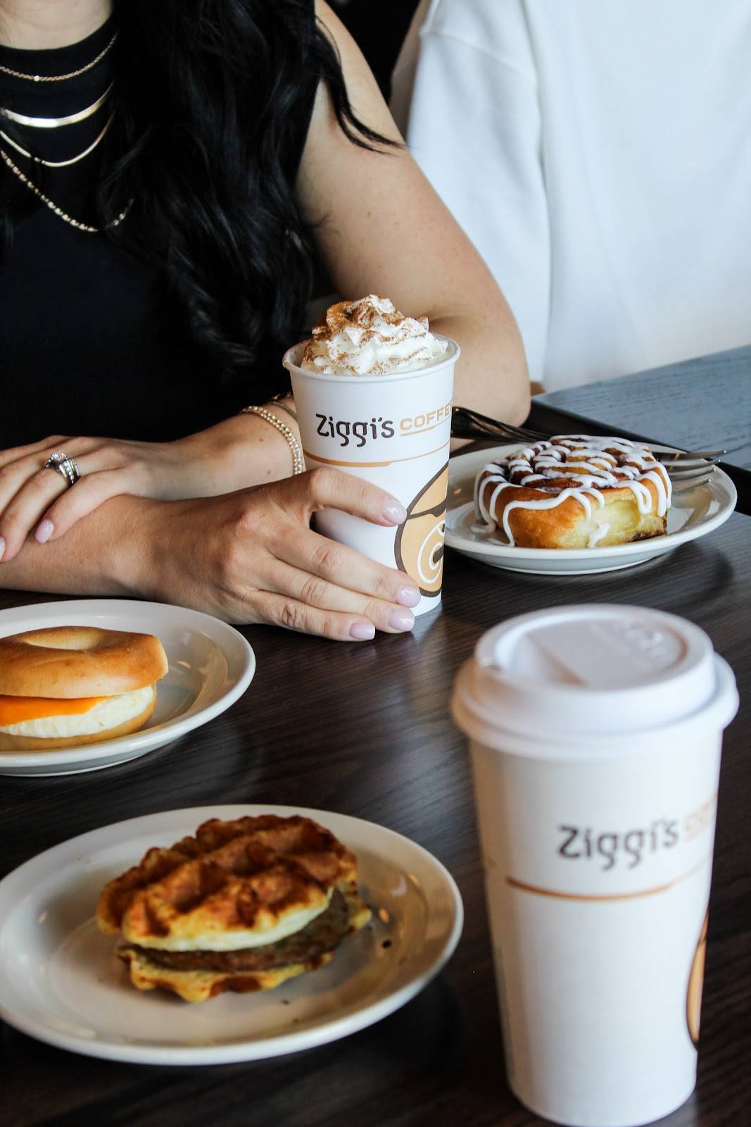 Ziggi's Coffee restaurant in Hawthorne - photo 5