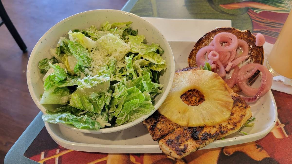 Cheeseburger In Paradise restaurant in Honolulu - photo 5