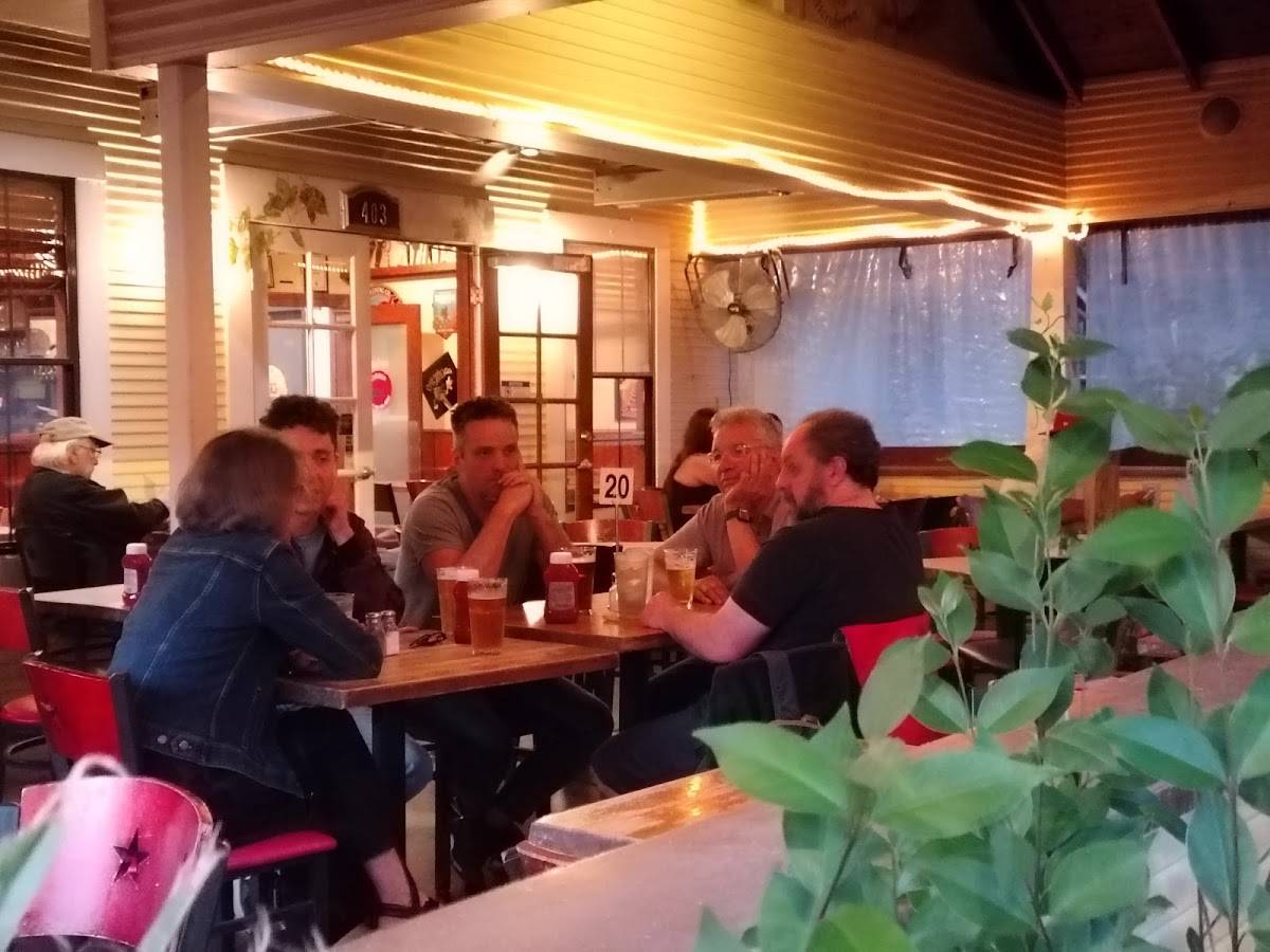 Burgers and Brew restaurant in Davis - photo 10