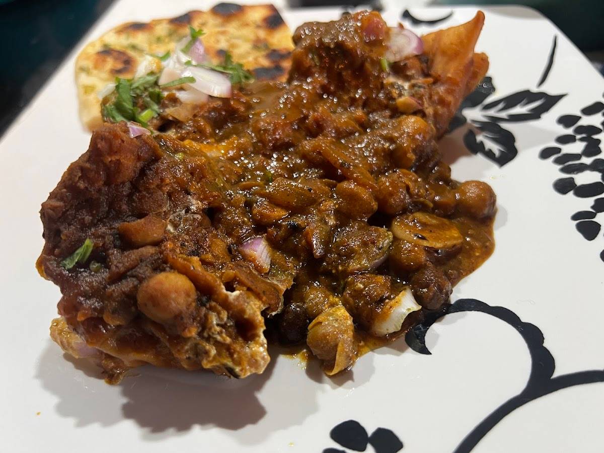 Clay Oven restaurant in Reno - photo 8