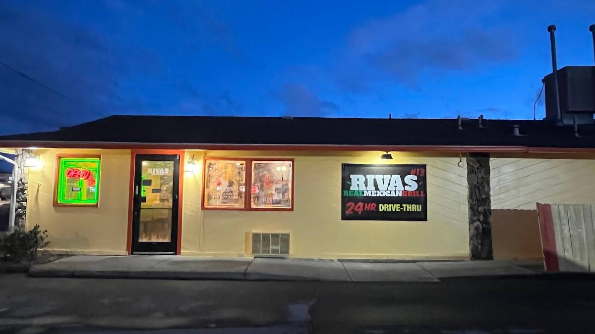 Rivas Mexican Grill #13 restaurant in Sparks - photo 5
