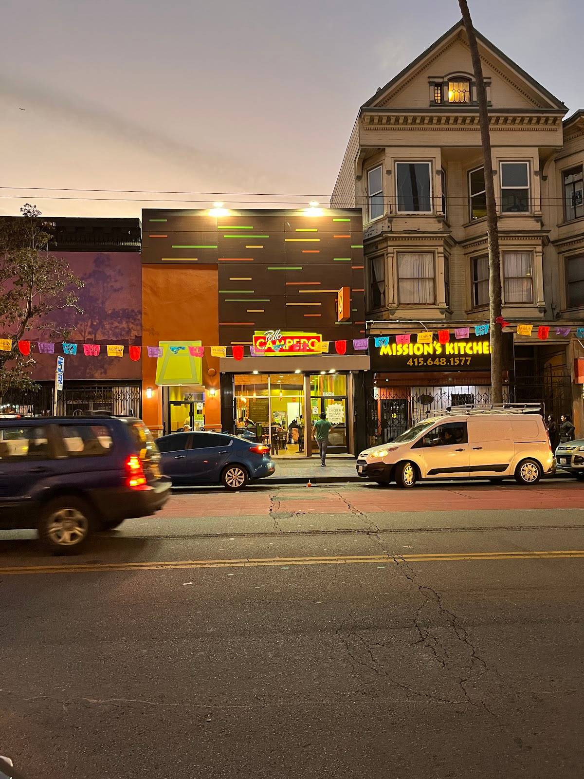 Pollo Campero restaurant in San Francisco - photo 8