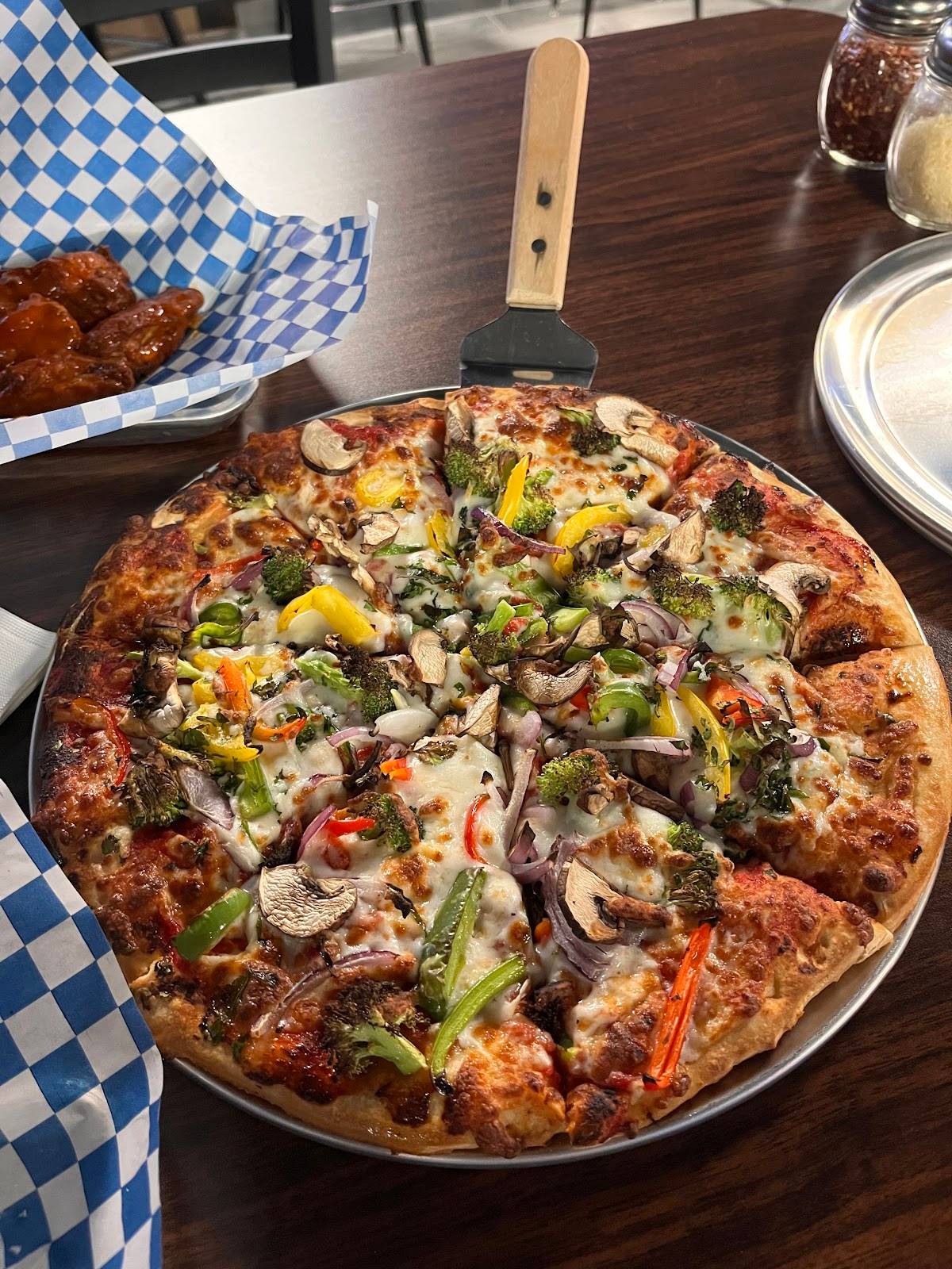 The Wolf Den Bar & Grill restaurant in Reno - photo 3