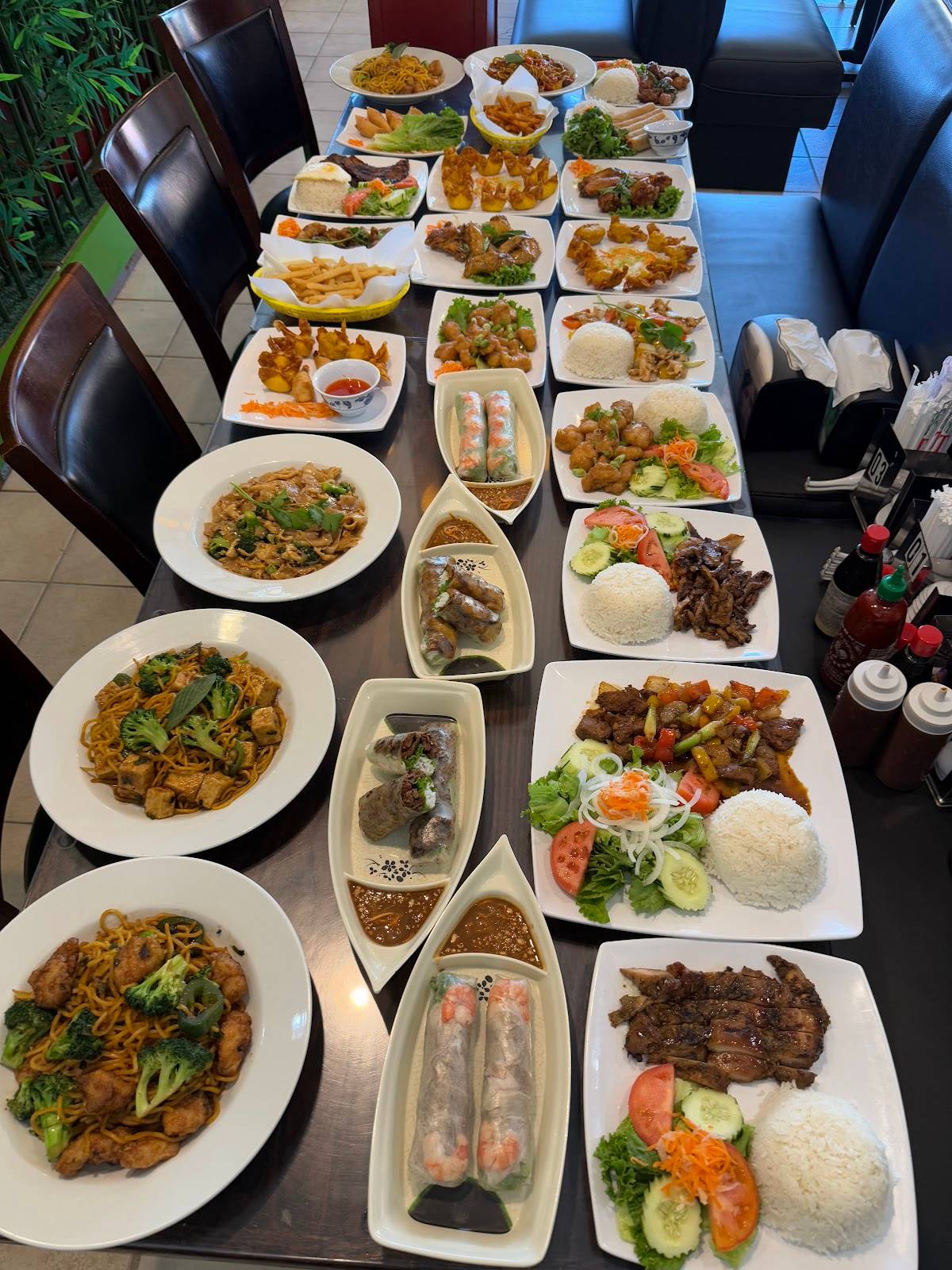 Pho Daily restaurant in Gardena - photo 2