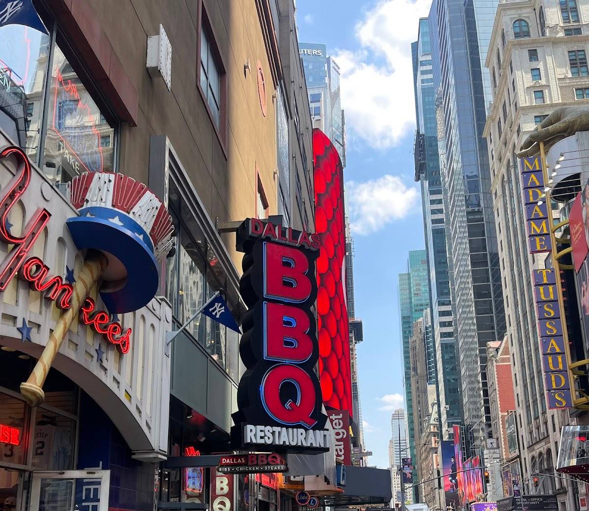 Dallas BBQ Times Square restaurant in New York - photo 6