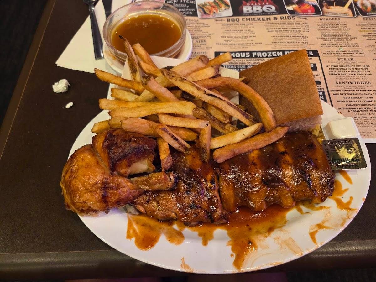 Dallas BBQ Times Square restaurant in New York - photo 8