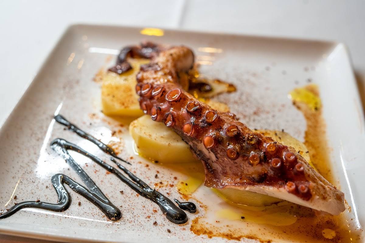 Cava Restaurant restaurant in Coral Gables - photo 2