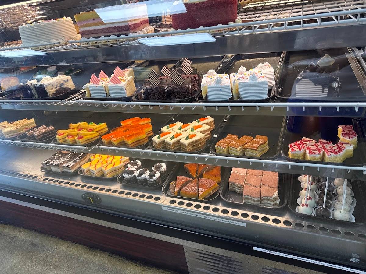 Pinecrest Bakery - Homestead restaurant in Homestead - photo 7