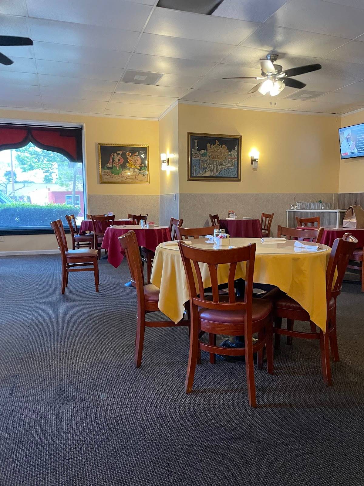 Tandoor India restaurant in Santa Monica - photo 4