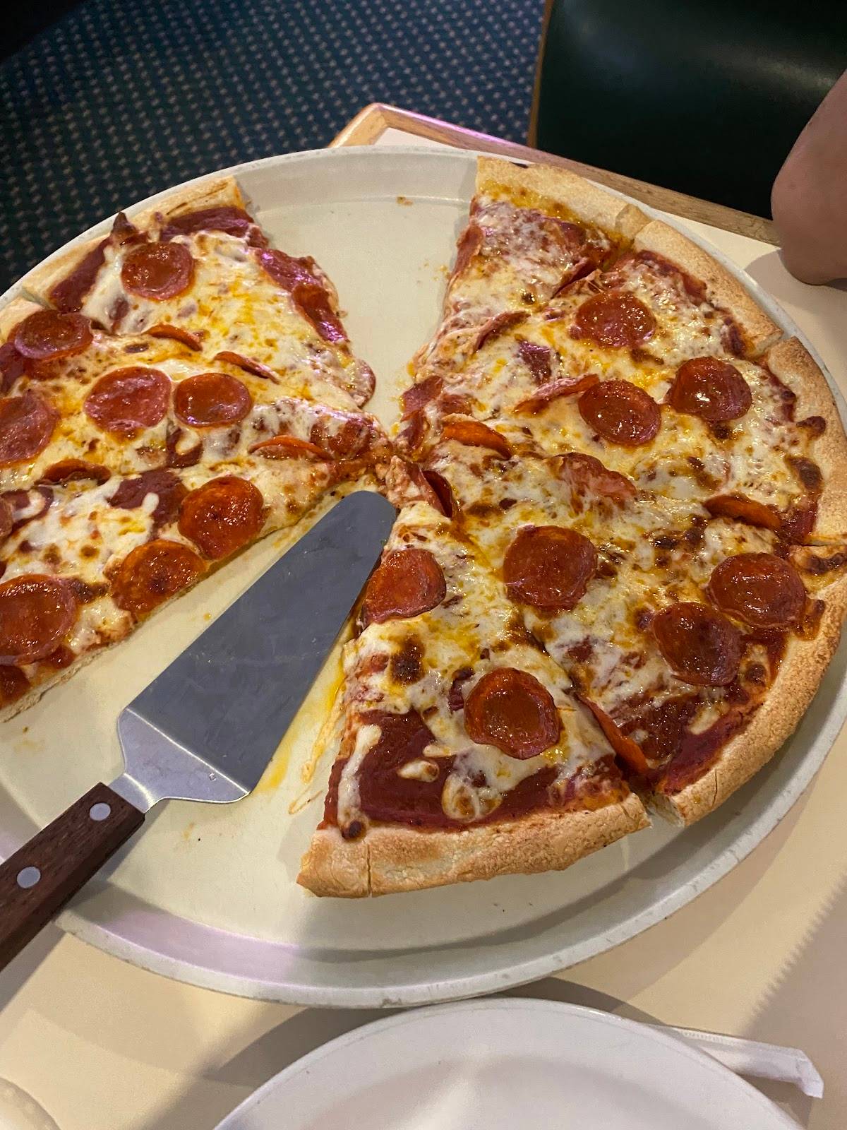 Godfather's Pizza restaurant in Reno - photo 9