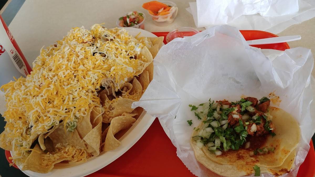Super Burrito restaurant in Sparks - photo 2