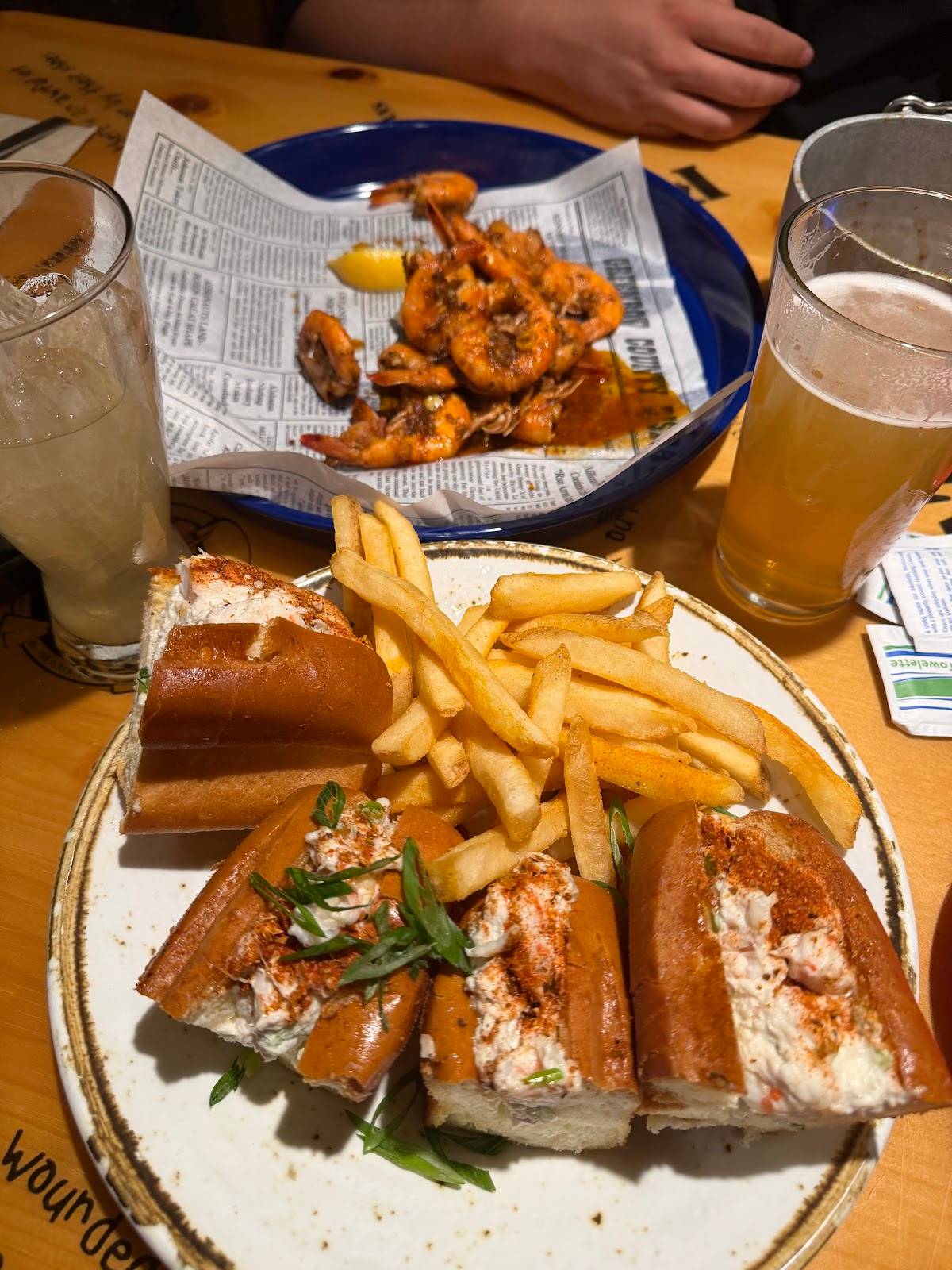 Bubba Gump Shrimp Co. restaurant in Los Angeles County - photo 3