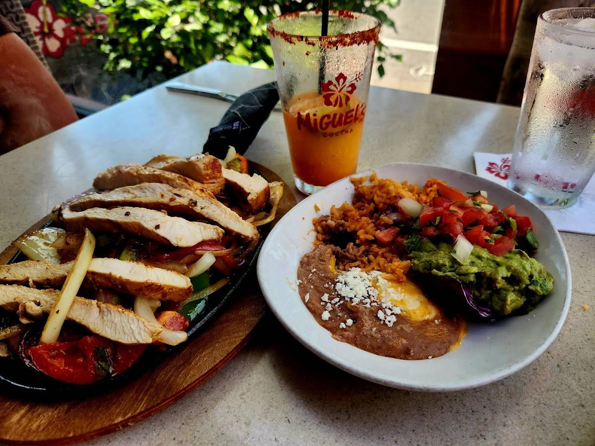 Miguel's Cocina restaurant in San Diego - photo 3