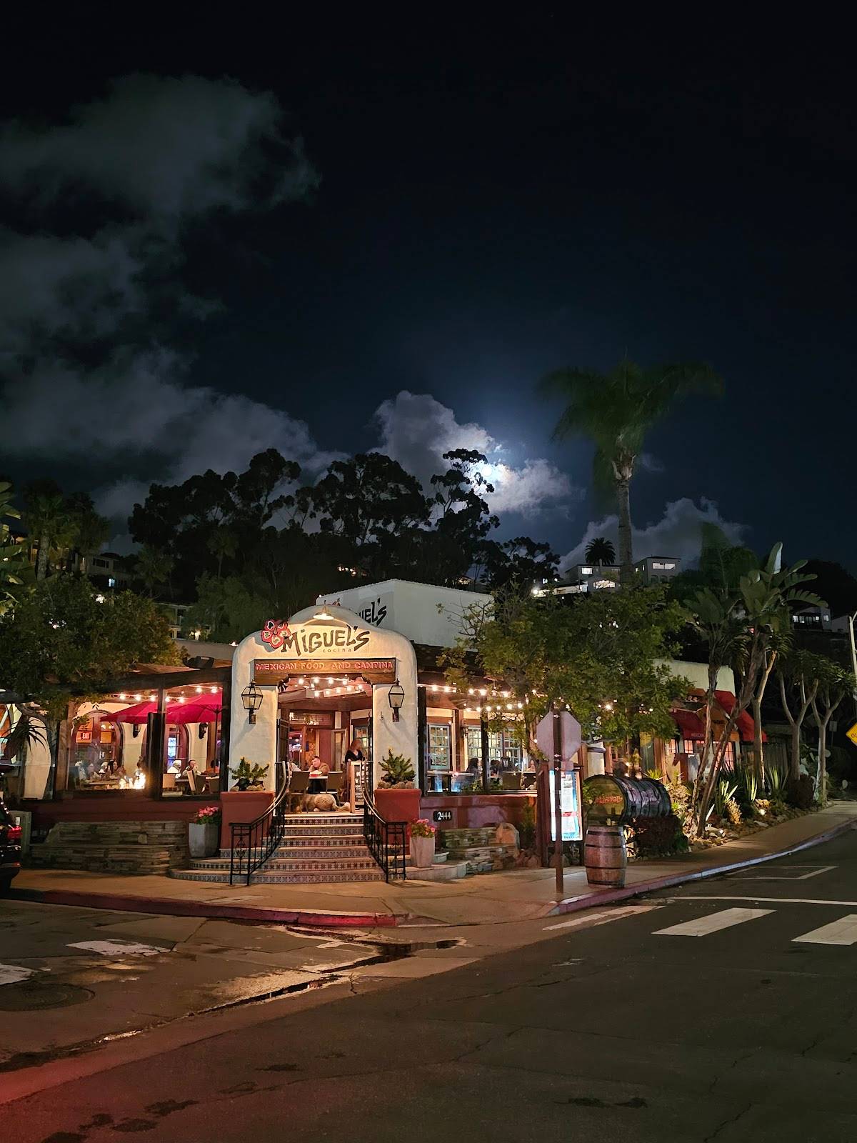 Miguel's Cocina restaurant in San Diego - photo 4