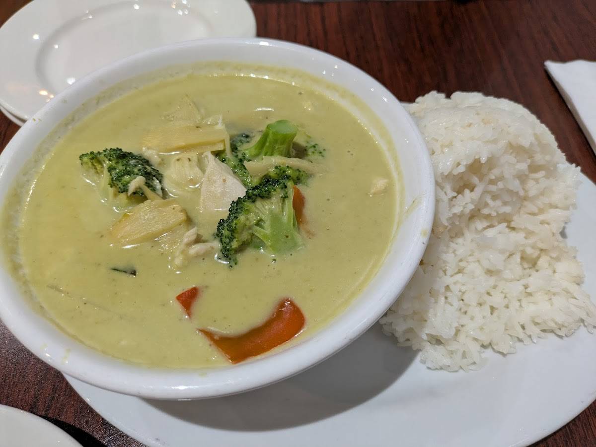The Coconut Downtown restaurant in Reno - photo 10
