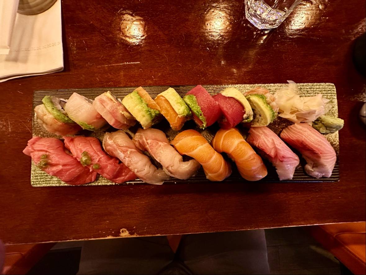 Ebi Sushi restaurant in Somerville - photo 3
