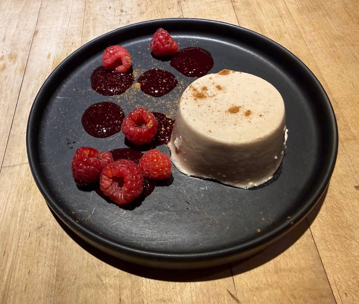 Shaker + Spear restaurant in Seattle - photo 3