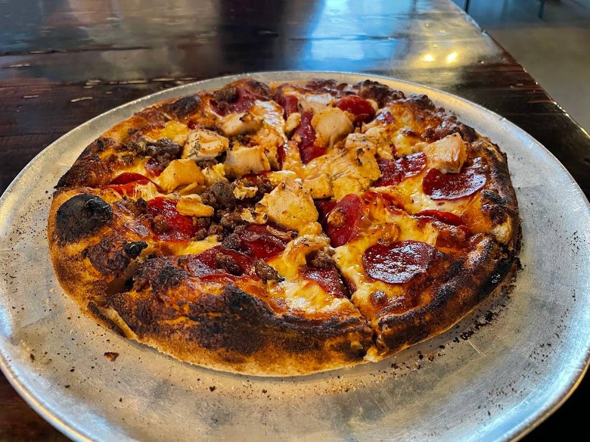 South Gate Brewing Company restaurant in Oakhurst - photo 8