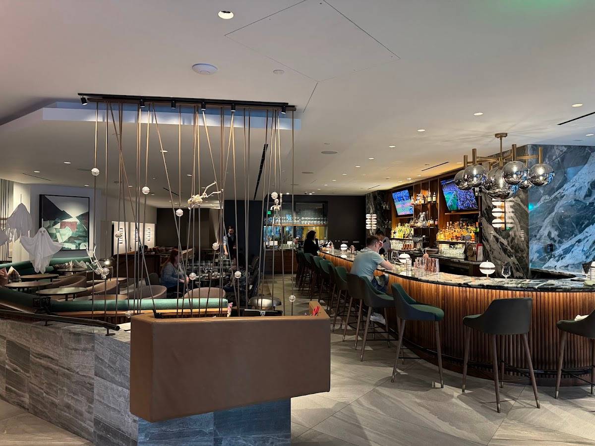 Alder & Ash restaurant in Seattle - photo 8