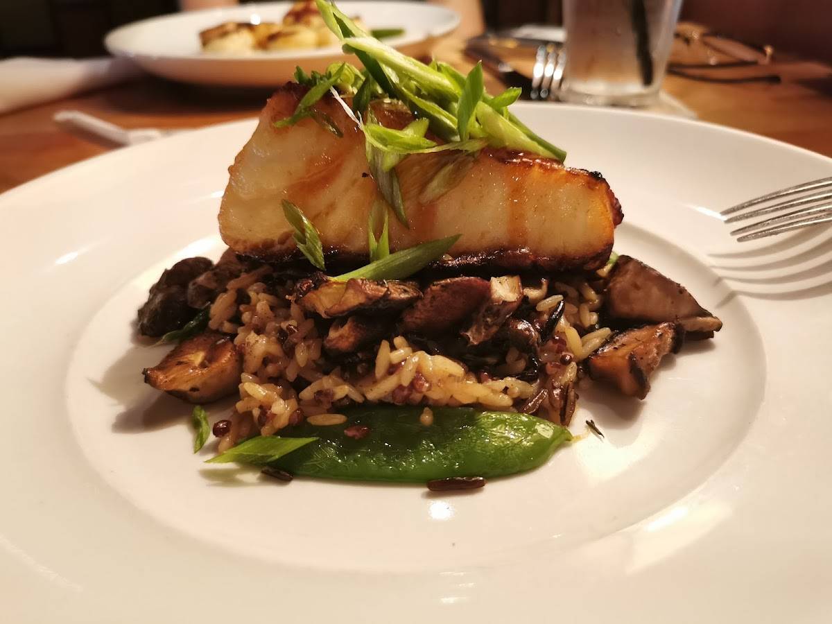 Seasons 52 restaurant in Garden City - photo 9