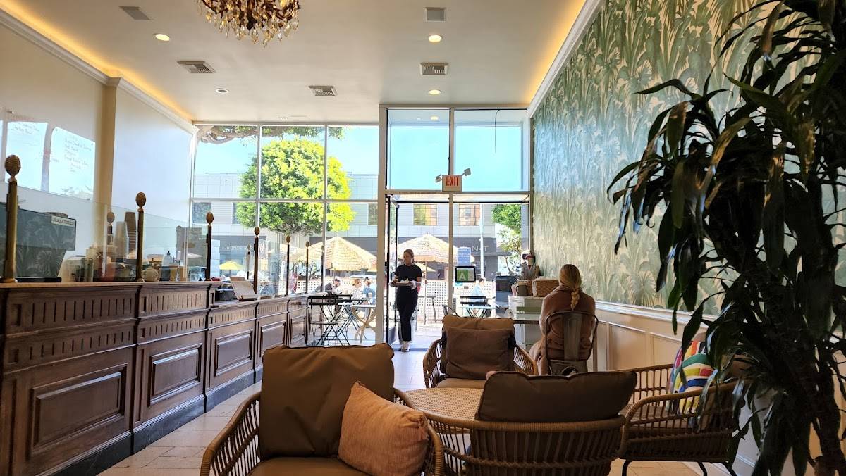 Chaumont Bakery & Café