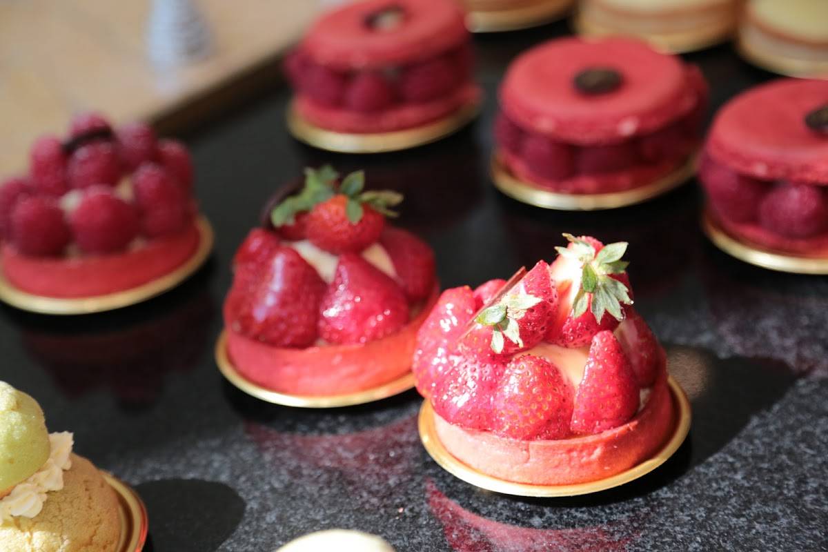Chaumont Bakery & Café restaurant in Beverly Hills - photo 2