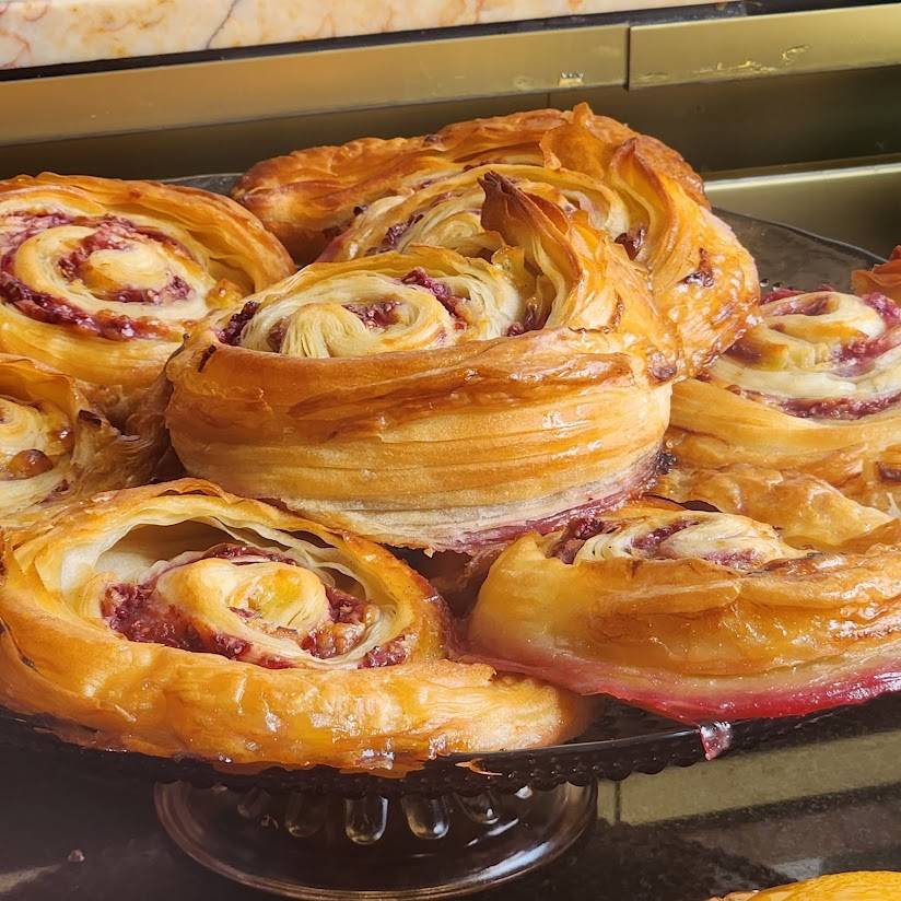 Chaumont Bakery & Café restaurant in Beverly Hills - photo 8