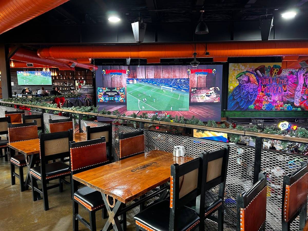 Rancho Mateo Colombian Steakhouse restaurant in Elizabeth - photo 4