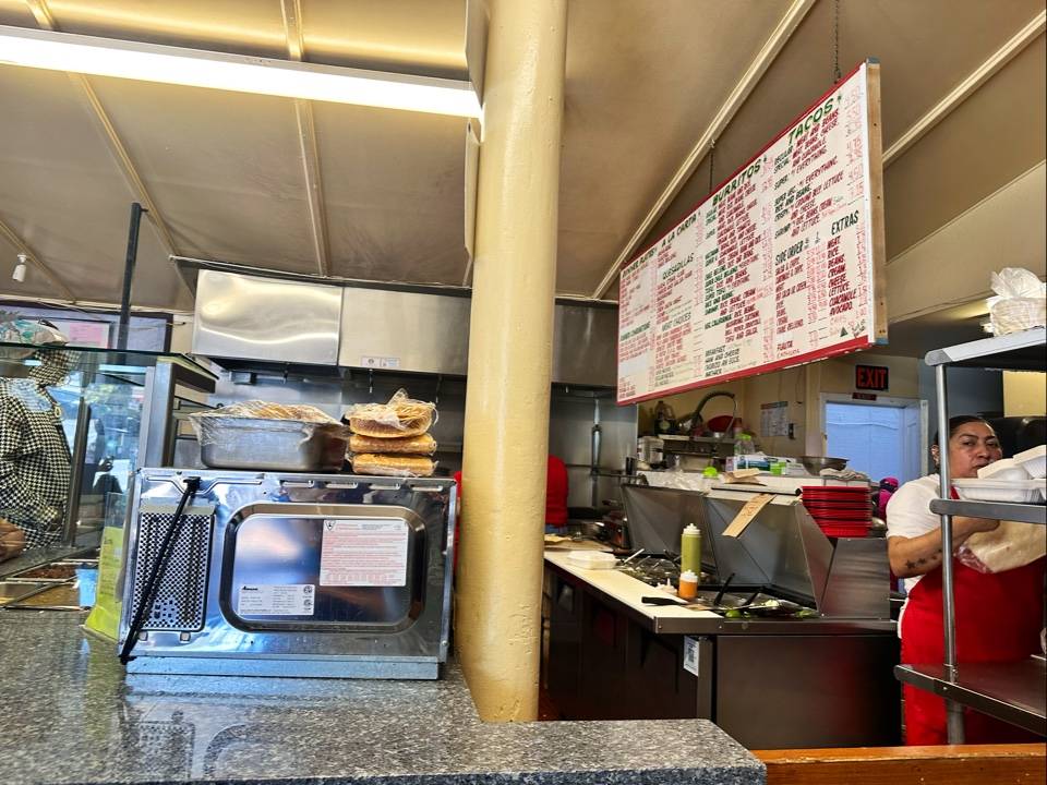 Taqueria El Buen Sabor - Photo 6