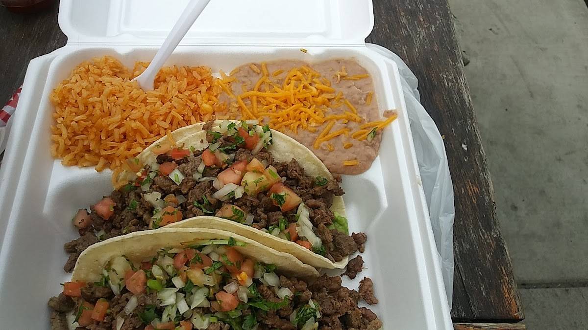Oscar's Very Mexican Food - Photo 7