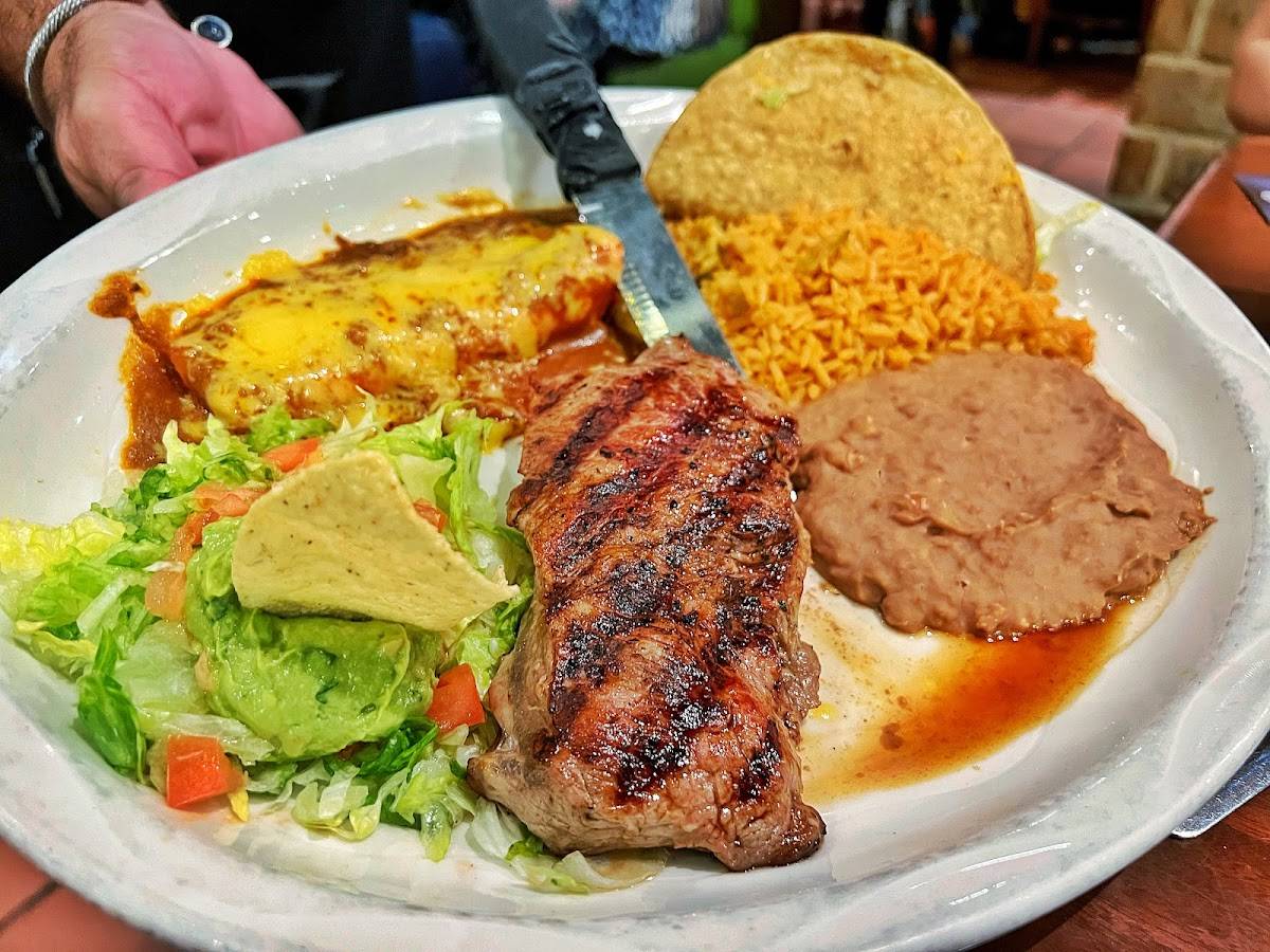 Nicha's Comida Mexicana - Loop 410 restaurant in San Antonio - photo 4