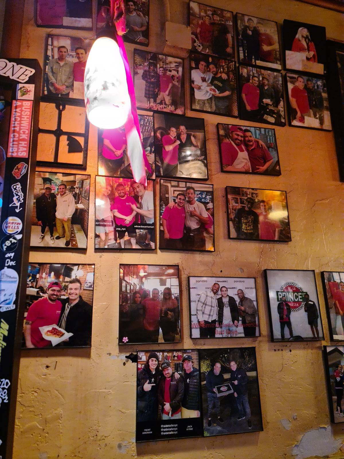 Prince Street Pizza restaurant in New York - photo 10