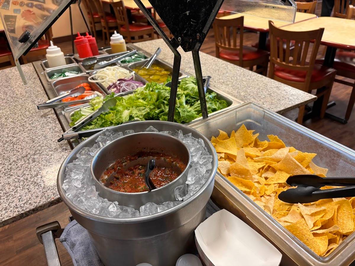 The Grill on San Mateo restaurant in Albuquerque - photo 10
