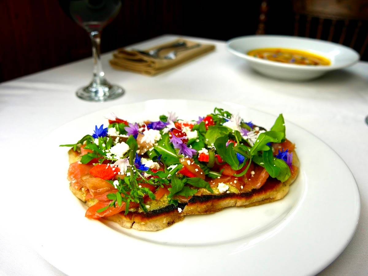Aroma Restaurant and Buffalo Bar restaurant in Fish Camp - photo 7
