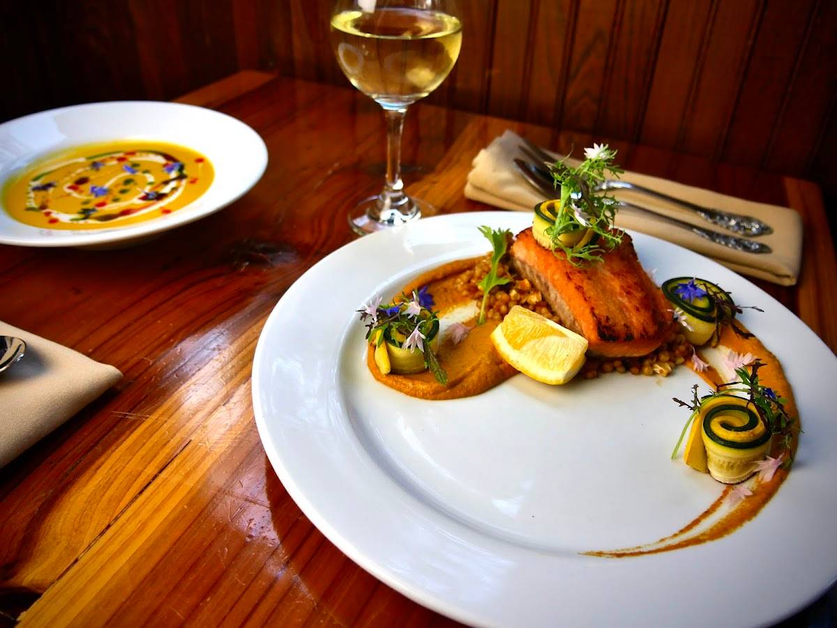 Aroma Restaurant and Buffalo Bar restaurant in Fish Camp - photo 8