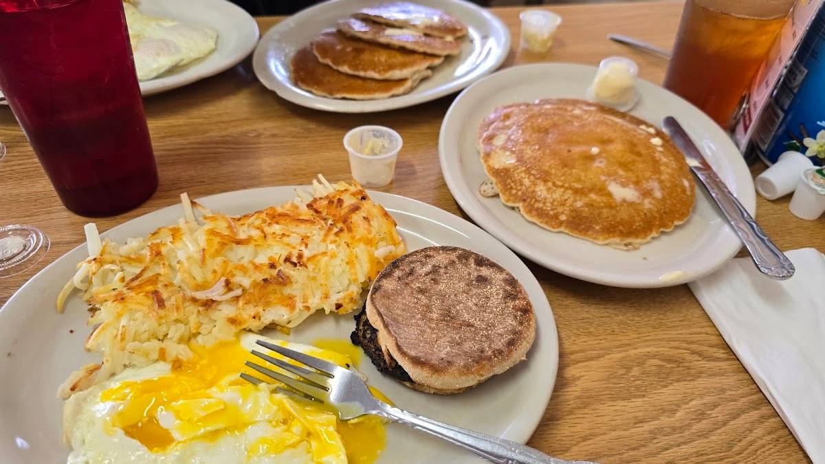 Cappy's Breakfast Cafe - Photo 5