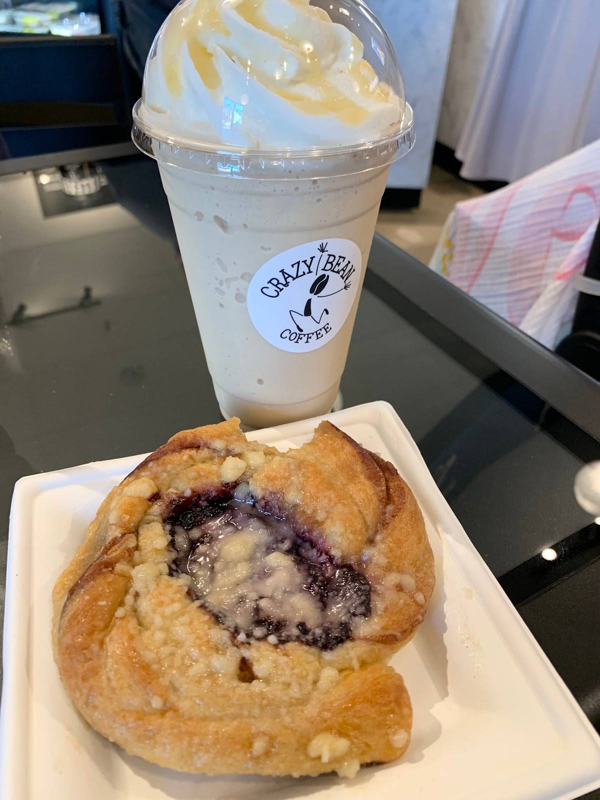 Crazy Bean Coffee restaurant in Sparks - photo 9