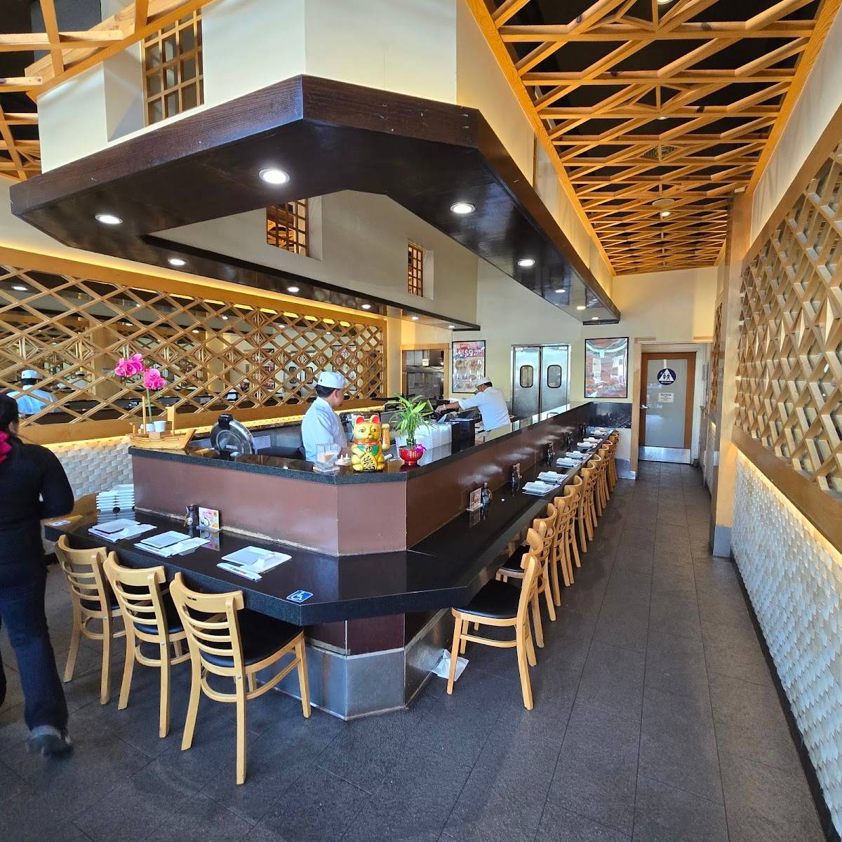 SushiStop Sawtelle North restaurant in Los Angeles - photo 5