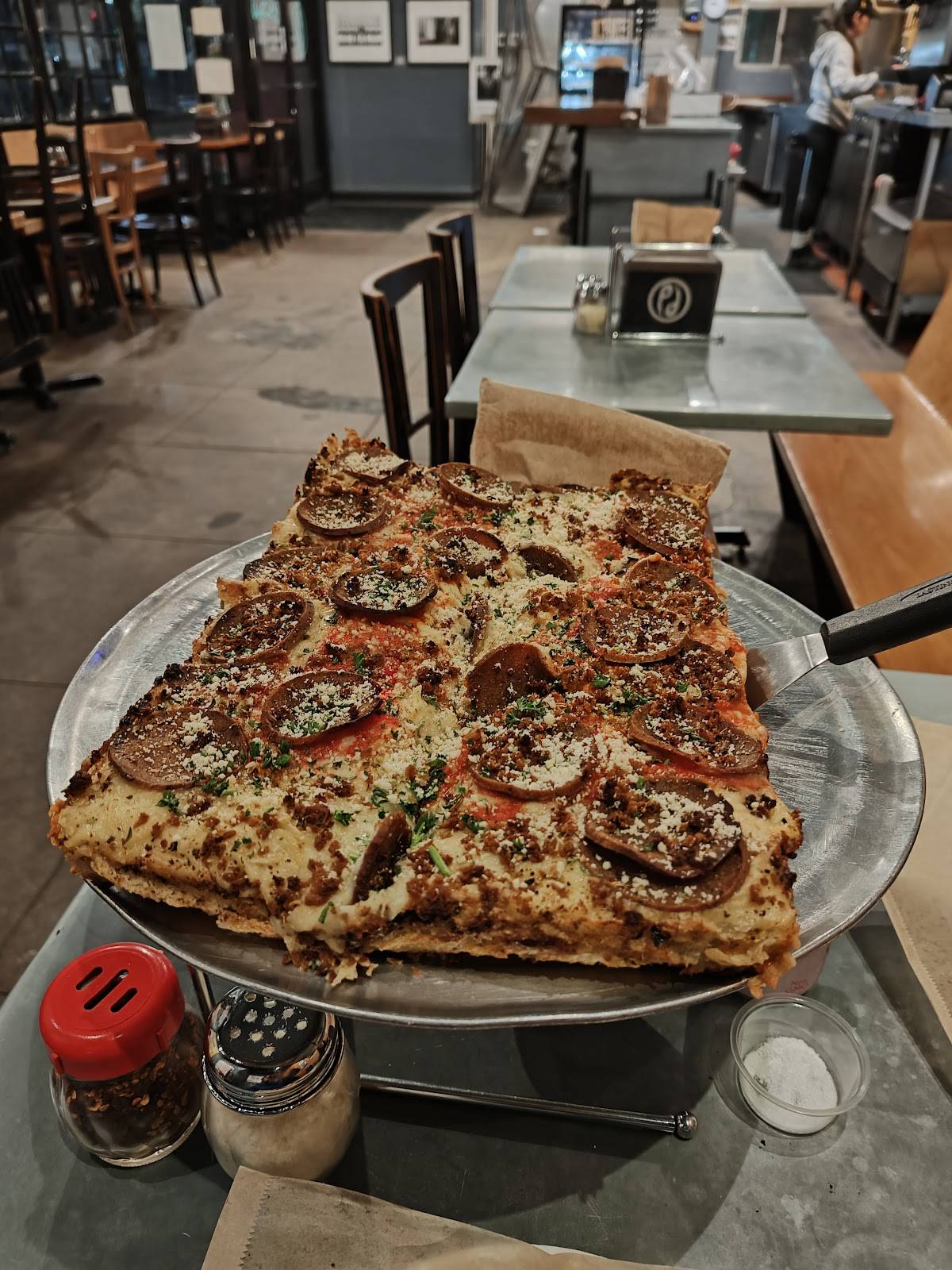 Purgatory Pizza restaurant in Los Angeles - photo 10