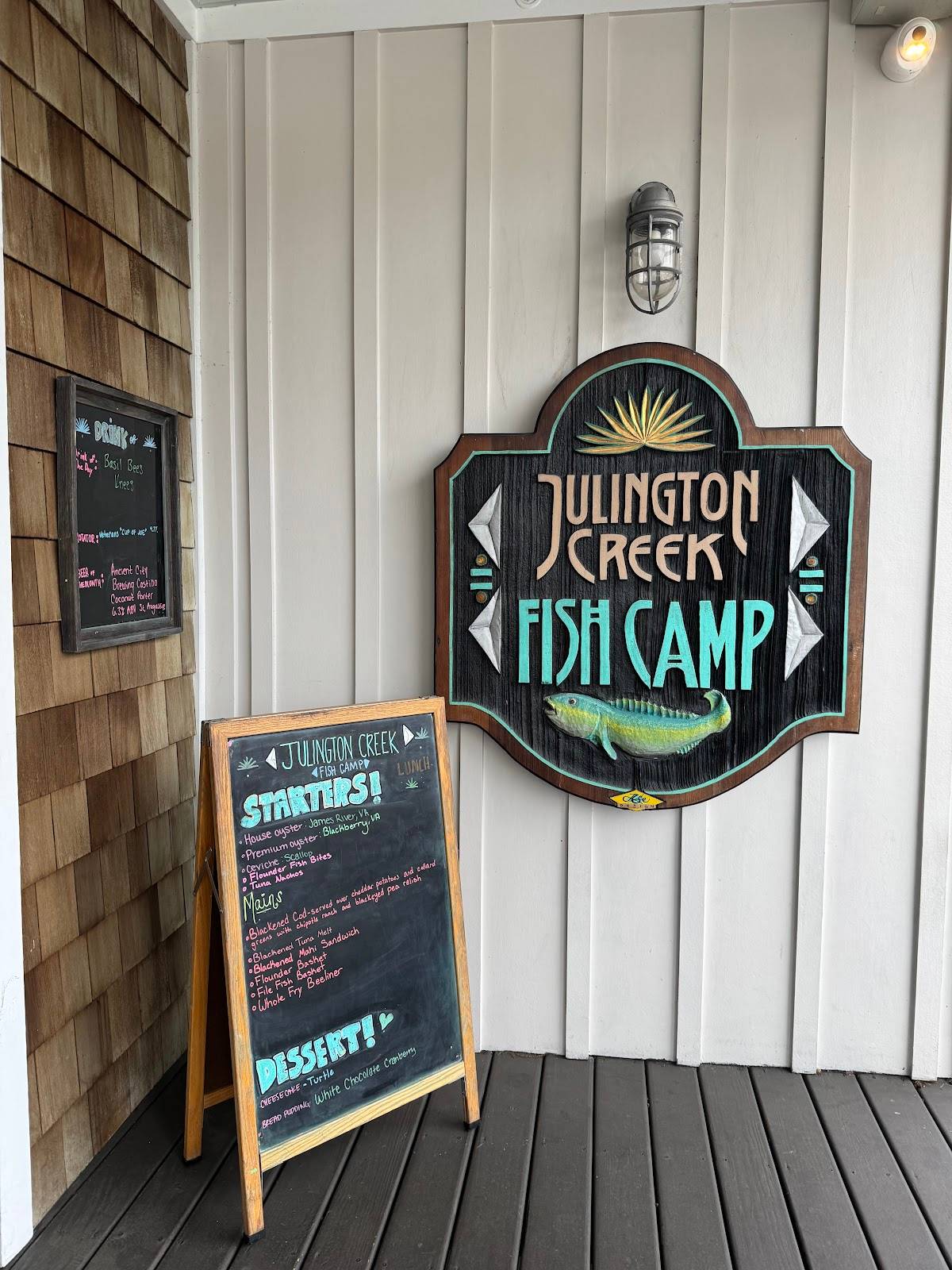 Julington Creek Fish Camp restaurant in Jacksonville - photo 6