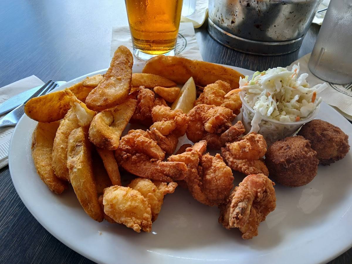 Julington Creek Fish Camp restaurant in Jacksonville - photo 8