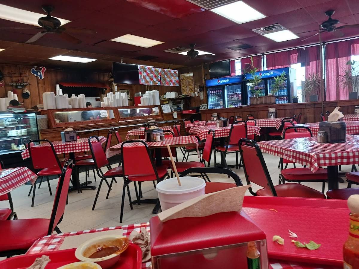 King's BBQ restaurant in Deer Park - photo 1