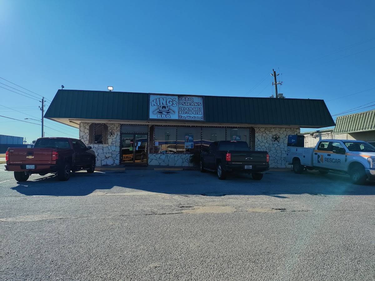 King's BBQ restaurant in Deer Park - photo 8