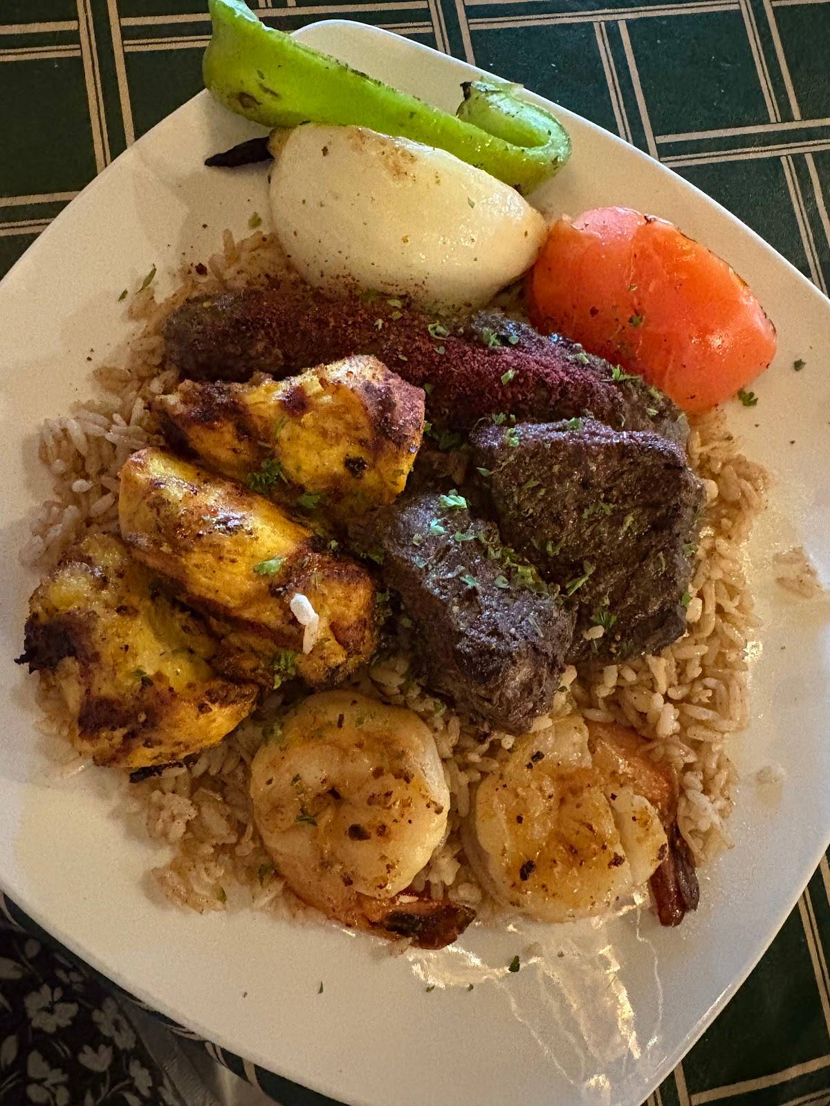 Olive Tree restaurant in Pasadena - photo 3