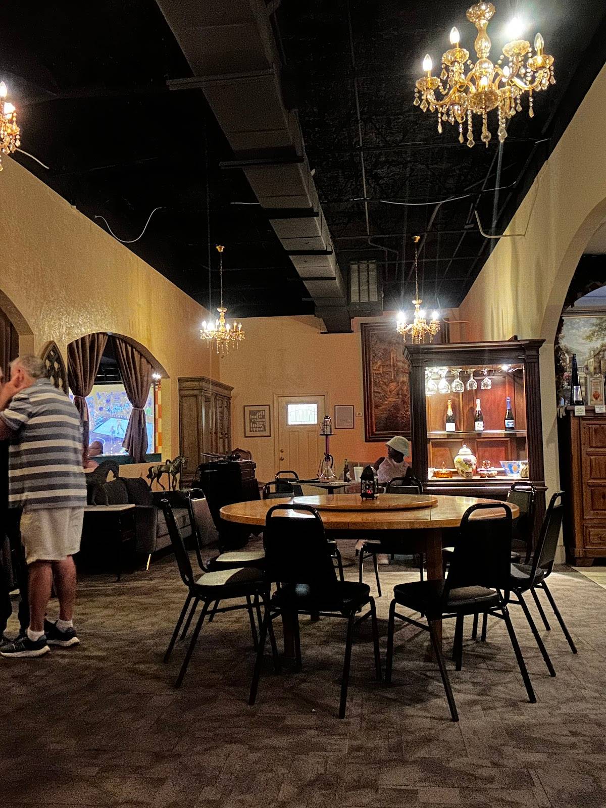 Olive Tree restaurant in Pasadena - photo 6