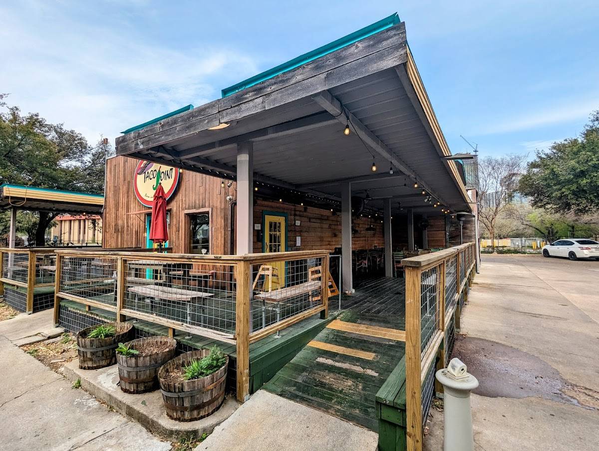 Taco Joint restaurant in Austin - photo 4
