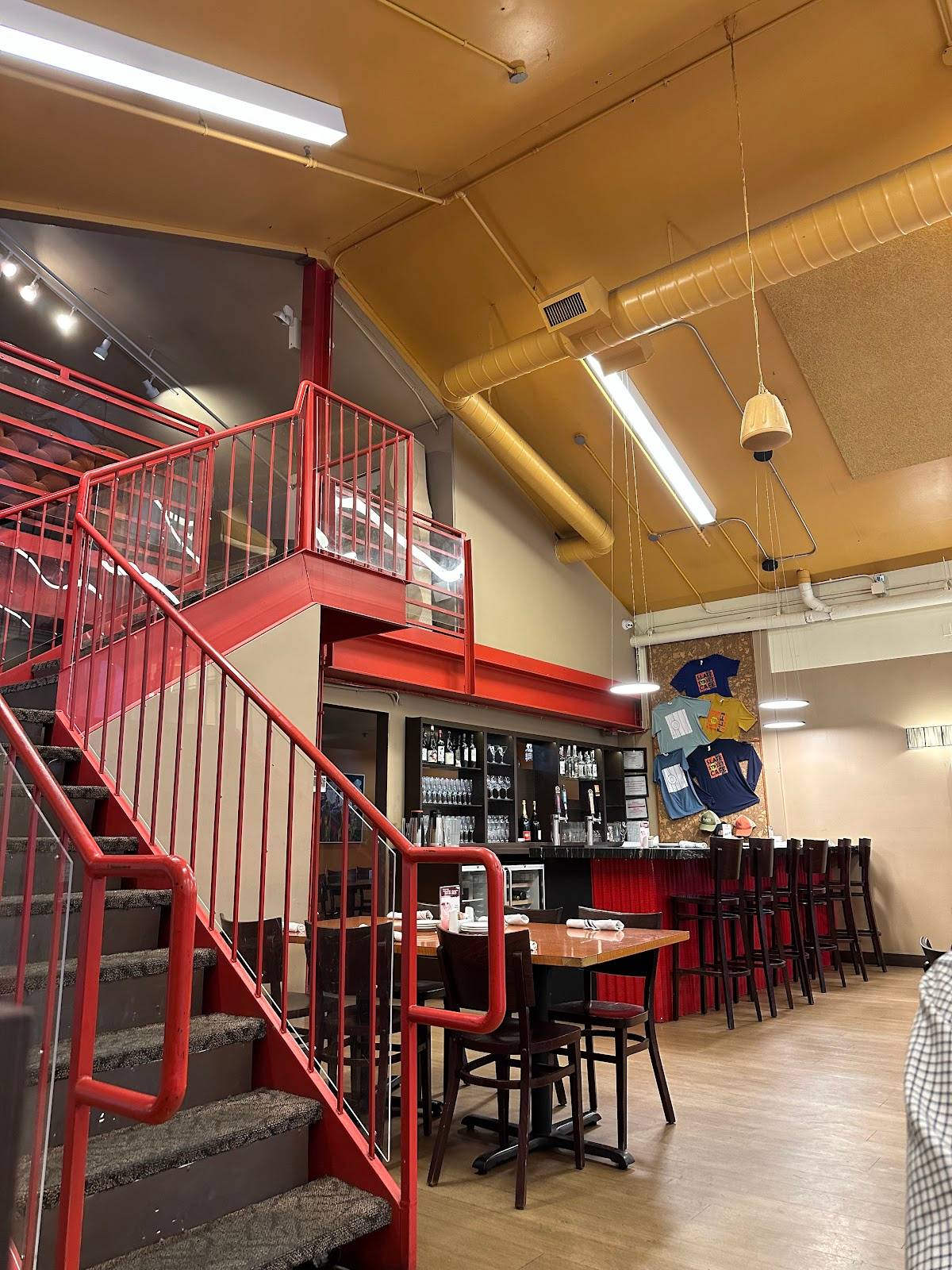 Slate Street Cafe restaurant in Albuquerque - photo 5