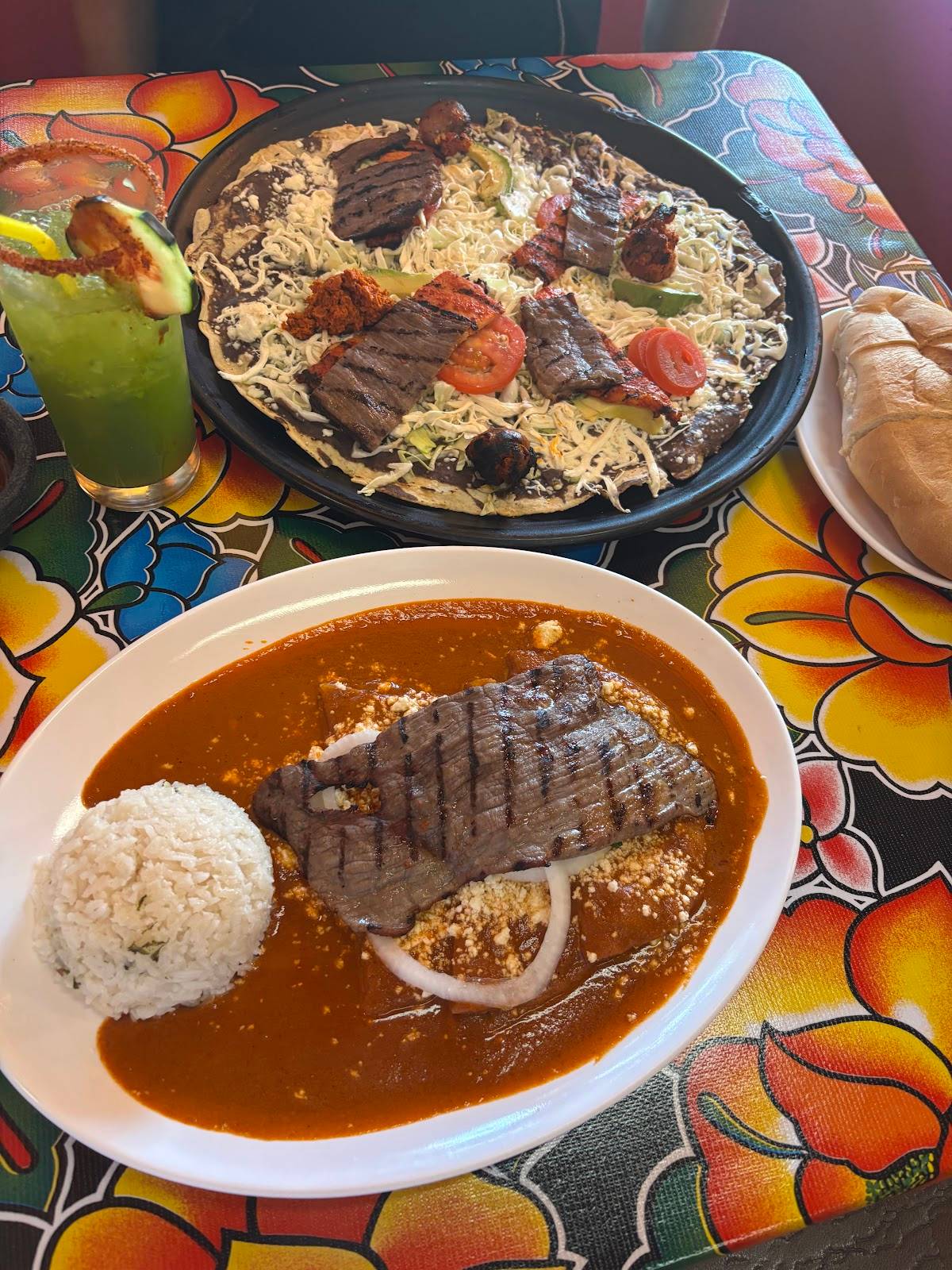 Sabores Oaxaqueños Restaurant restaurant in Los Angeles - photo 7